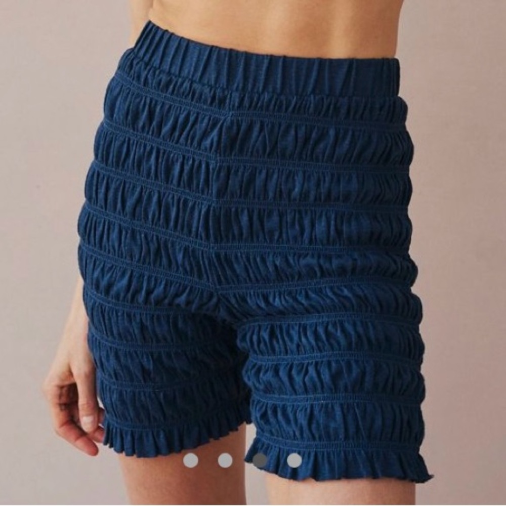 Bloomer style biker shorts